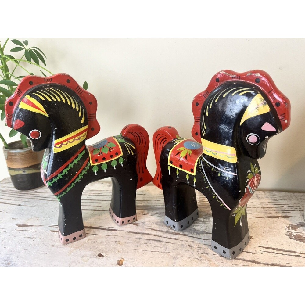 Vintage Hand Painted Lacquered Russian Folk Art Wood Horses Set Figurines USSR - Picture 5 of 12